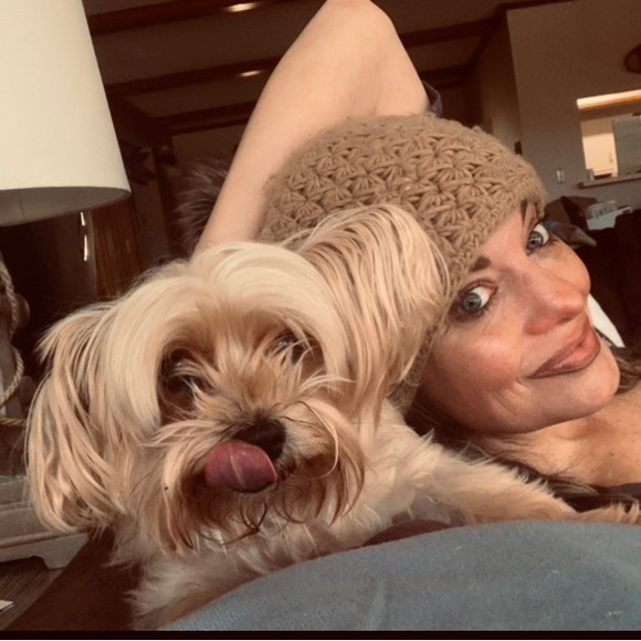 Meet your Posher, Krista - Picture 2 of 8